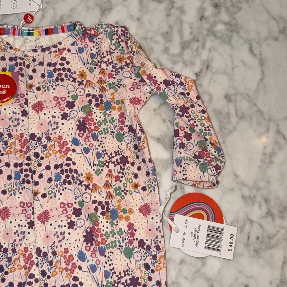 NWT MAGNETIC ME FLORAL RIGHT FIT FOOTIE 9/12M